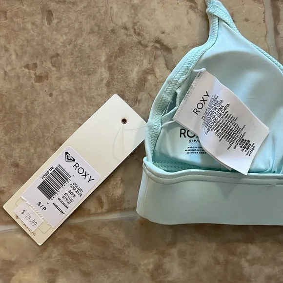 Roxy Bikini - Picture 3 of 4